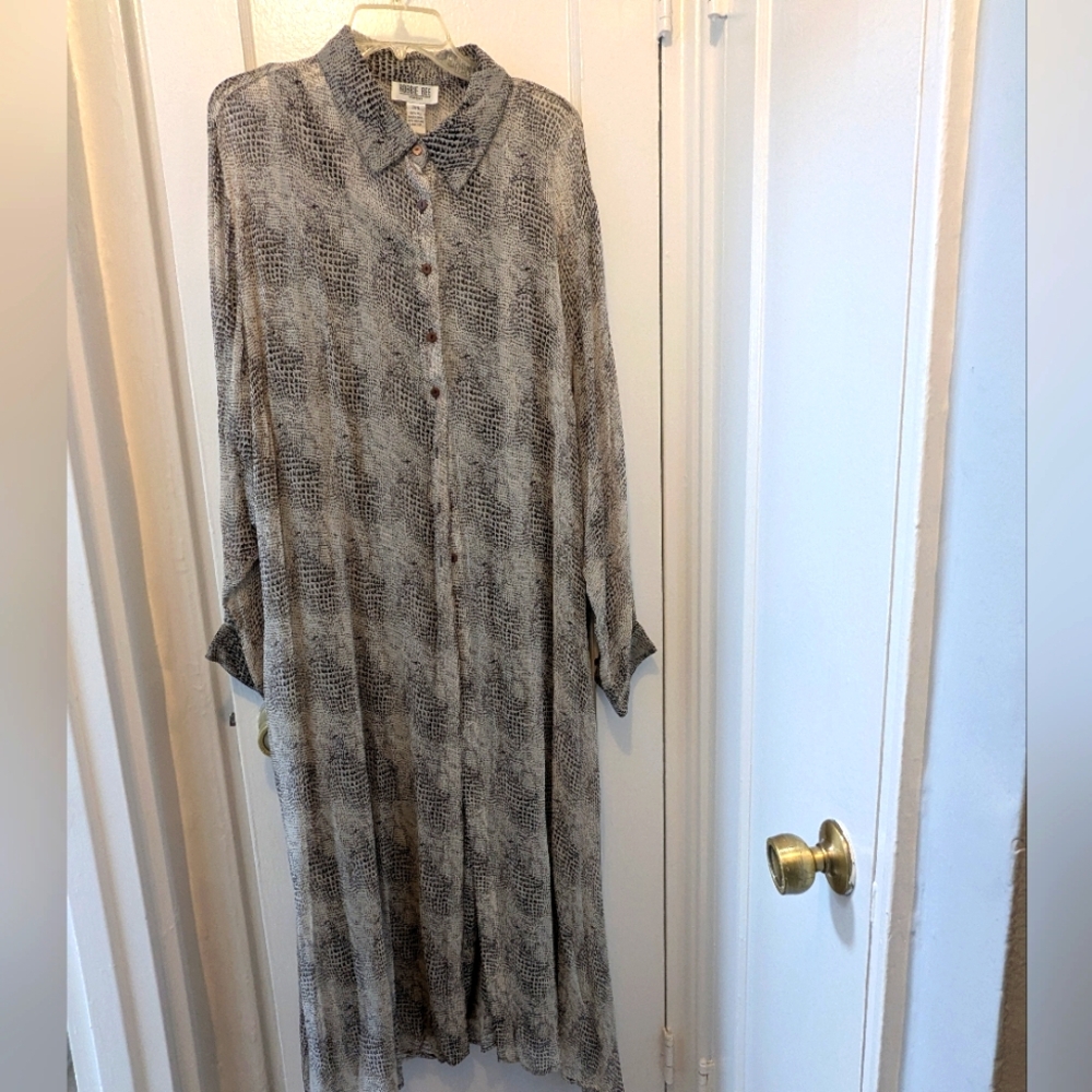 Woman's Dress 👗 Price Drop